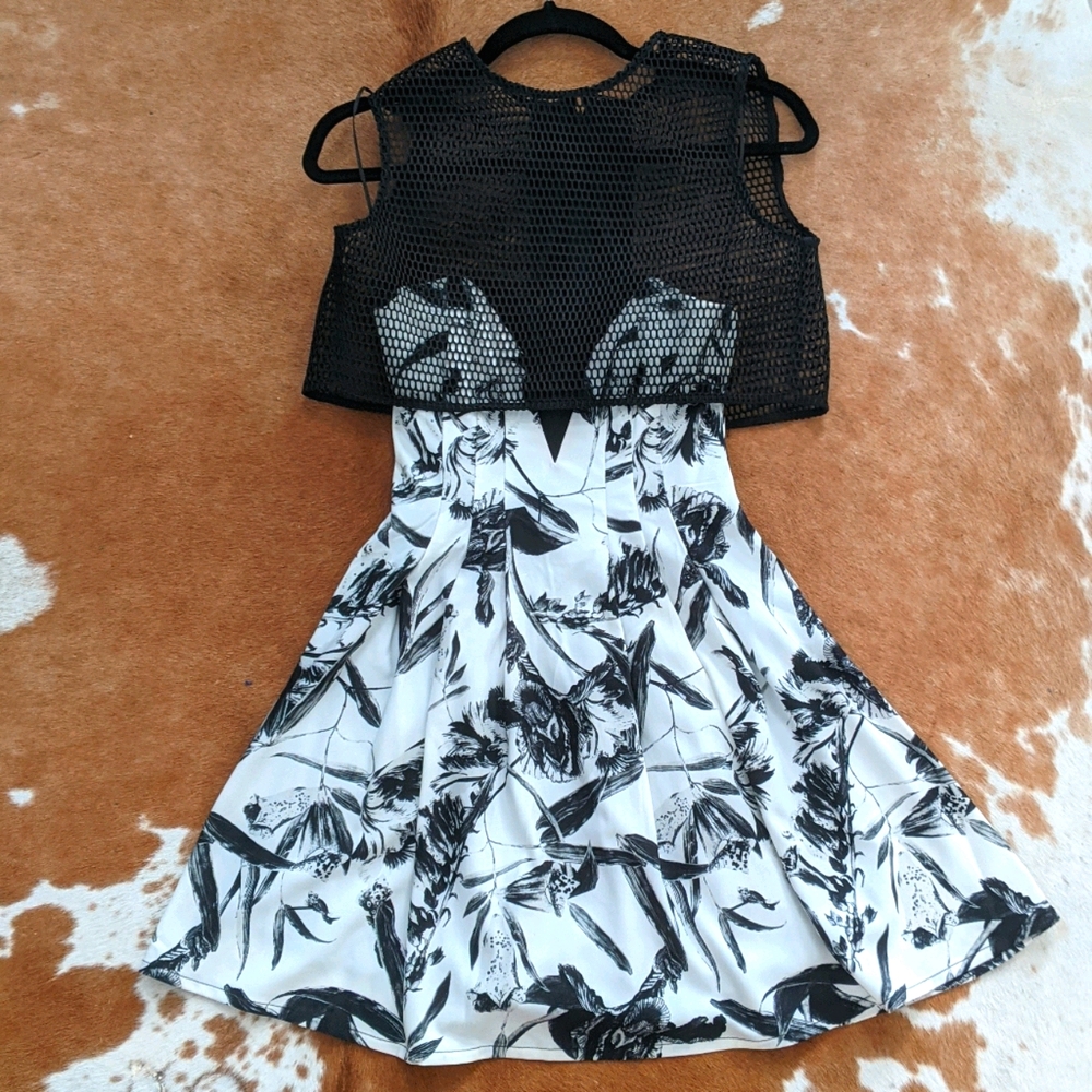 Stylestalker Supernova mesh over floral Dress